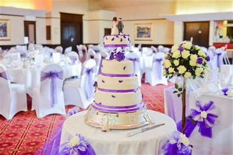 Custom Wedding Cake Design Ideas | 𝑶𝒇𝒇𝒊𝒄𝒊𝒂𝒍 𝑯𝒆𝒃𝒆𝒐𝒔 𝑩𝒍𝒐𝒈