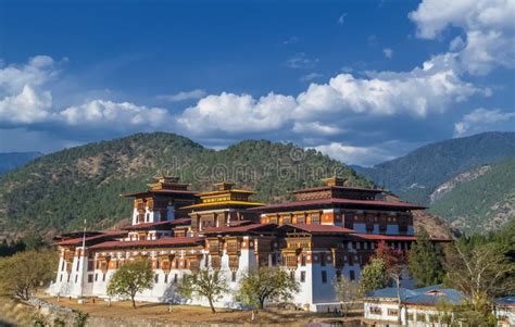 Punakha Dzong Monastery One Of The Largest Monestary In Asia Punakha