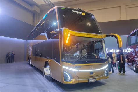 Foto Bus Baru PO Garuda Mas Harga Tembus Rp 2 Miliar