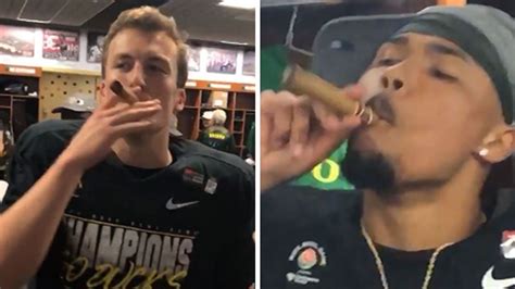 Oregon Ducks Smoke Fat Stogies To Celebrate Rose Bowl Win