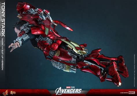 Tony Stark Suits Up As Iron Man With New The Avengers Hot Toys Figure