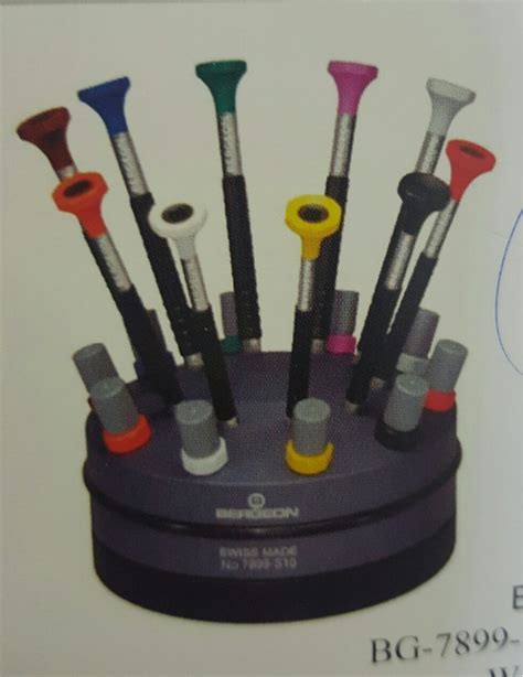 SCREWDRIVER SET ON STAND 10PCS