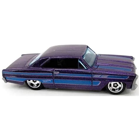 Hot Wheels Flying Customs Chevy Nova Universo Hot Wheels