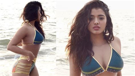 Ketika Sharma Turns Up The Heat On The Cyberspace With These Sizzling