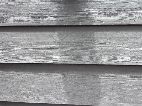 Gaps under wooden siding : r/HomeImprovement