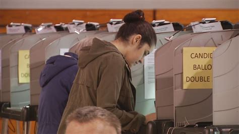 Maine lawmakers debate push to adopt the popular vote for president