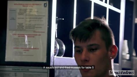 La Calda Parodia Gay Di Un Famoso Programma Televisivo XHamster