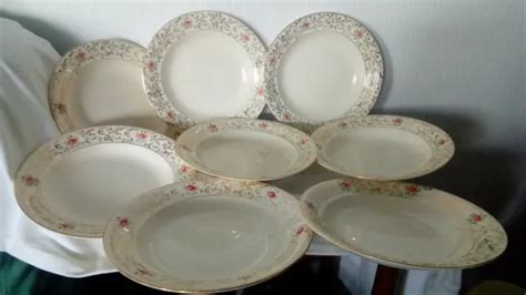 Assiettes Creuses En Faience Villeroy Boch Mettlach France Saar