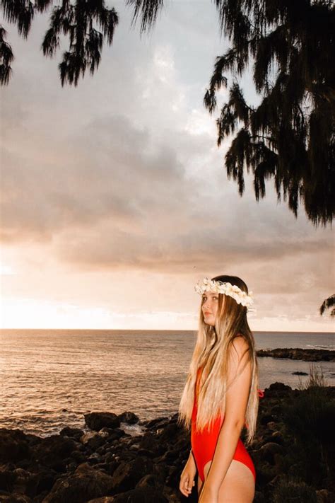 Hot Sexy Ana Hernandez Bikini Pics