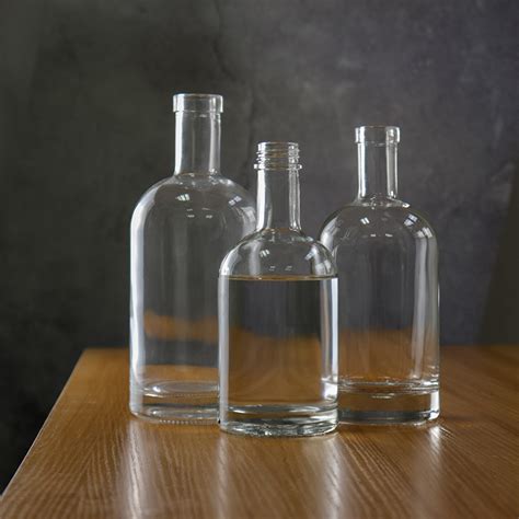 750ml Fancy Clear Glass Bottle 750ml Fancy Clear Glass Bottle