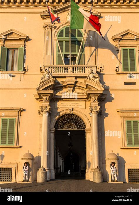 Palais Pr Sidentiel Du Quirinale Rome Banque De Photographies Et D