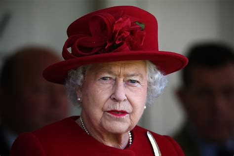 Queen Elizabeth II set to become longest reigning UK monarch – who view me