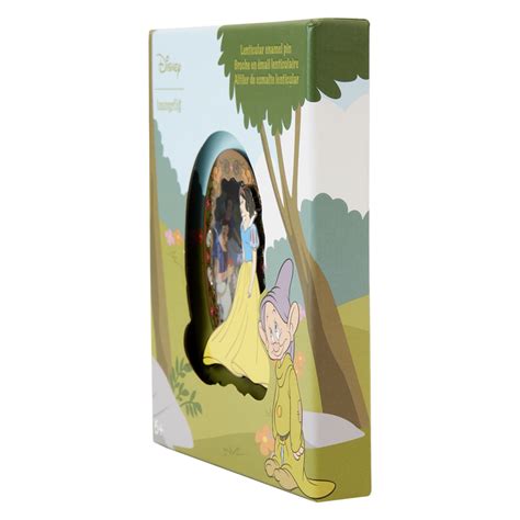 Buy Snow White Lenticular Princess Series 3 Collector Box Pin At