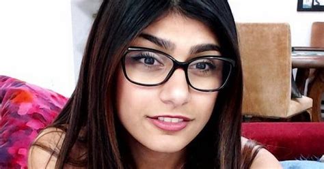 Hot Pics Of Mia Khalifa Topless