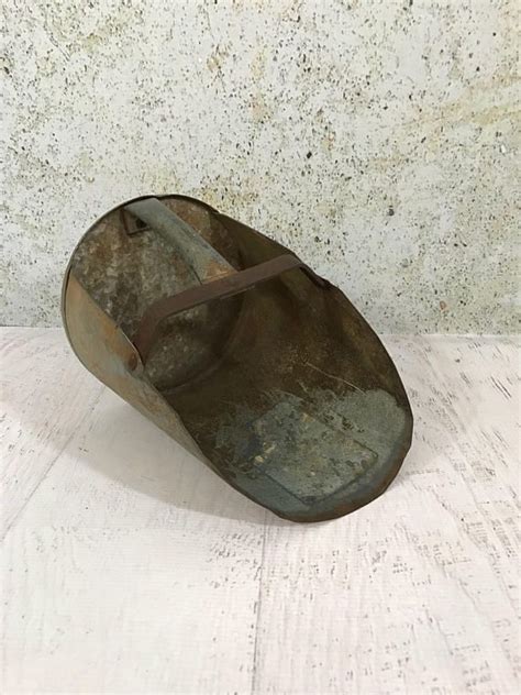 Vintage SCOOP Large Metal Scoop With Handle Rusted Metal | Etsy ...