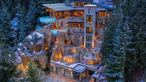 Home Of The Day Mansion Built Into A Cliffside