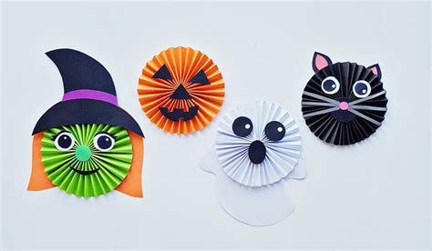 HALLOWEEN PAPER ACCORDION CRAFT - Hello Wonderful