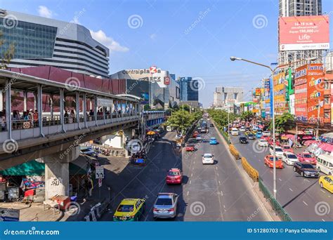 Road and Traffic in Front of Central Ladprao Editorial Stock Photo ...