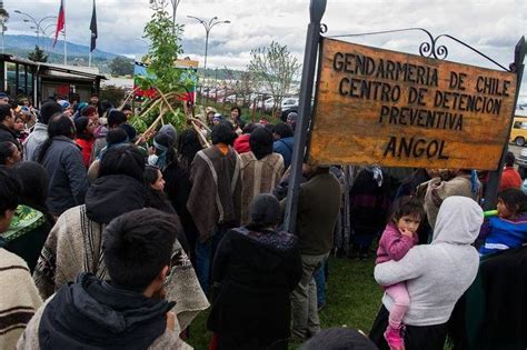 Comunidades Mapuche Acusan A Gendarmer A De Agredirlos Violentamente En