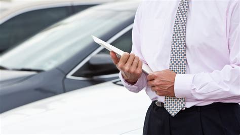 7 Questions to Ask Before You Lease a New Car | Edmunds