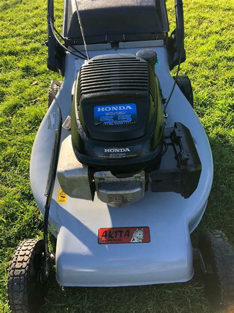 Honda Powered Self Propelled Lawnmower Massive 22 5” Cut 57cm Fully Serviced 4 Blade Mower In