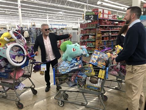 Magical Christmas Toy Drive gets HUGE boost from Eastern Shore Toyota ...