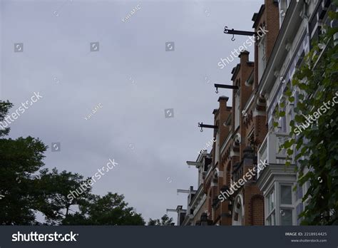 imagenes de bulky objects imagenes fotos  vectores de stock