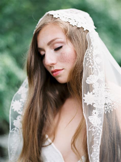 Scotland Inspired Bridal Editorial | Destination Wedding Photographers