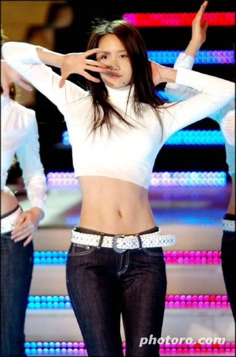 25 Photos Of Yoonas Perfect 11 Abs Koreaboo