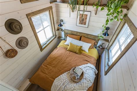 Seashore Tiny Home On Wheels Features