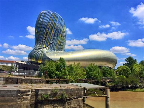 10 Reasons to Visit Bordeaux Right Now - Bordeaux Travel Guide