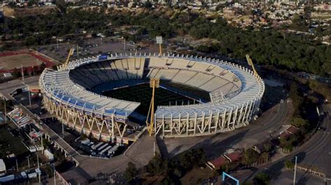 C Mo Evoluciona El Campo De Juego Del Estadio Mario Alberto Kempes Para