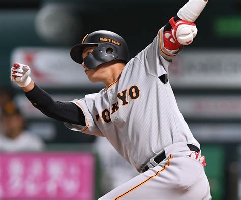 堀内恒夫コラム 第74回「いま俺が最も注目している男は巨人・坂本勇人だ。“セ界”最強遊撃手の復活が常勝気運へと導く！」 野球コラム 週刊ベースボールonline