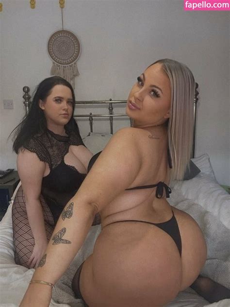 Abbie Carroll Abbcrrll Abbiecarroll X Nude Leaked Onlyfans Photo