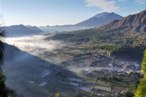 Patut Dicontoh Ini Keindahan Desa Pinggan Di Bali Yang Sakral Dan Kaya