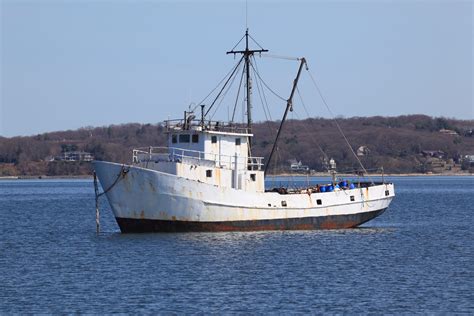 How to get on a crab fishing boat ~ Plans for boat