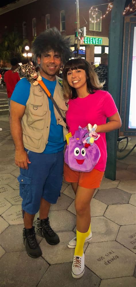 Couples costume Dora and Diego | Cute halloween costumes, Dora halloween costume, Halloween outfits