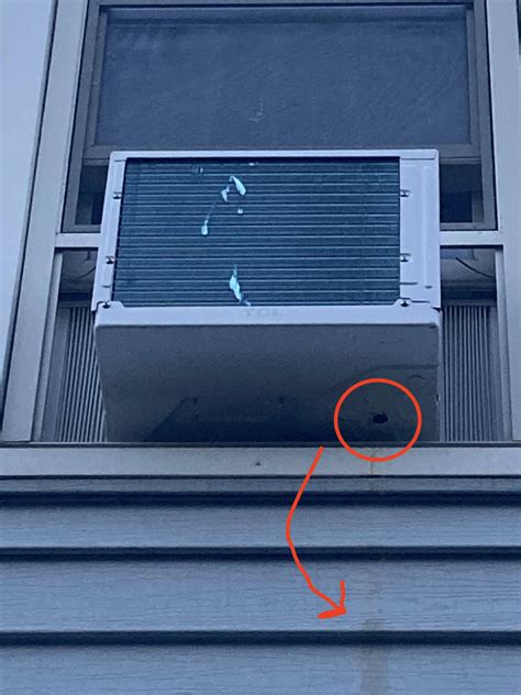 air conditioning - Should window AC units have a hole in the bottom
