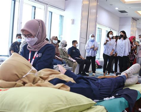 Bakti Sosial Donor Darah DWP Kementerian BUMN IIP BUMN