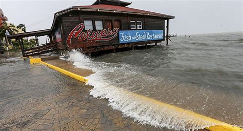 Hurac N Earl Se Degrada A Tormenta Tropical Tras Empapar Belice Mundo