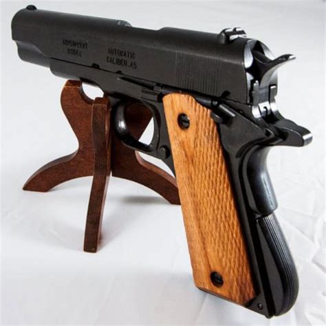 Pistola Autom Tica M A Fabricada Por Colt Usa Cachas Madera