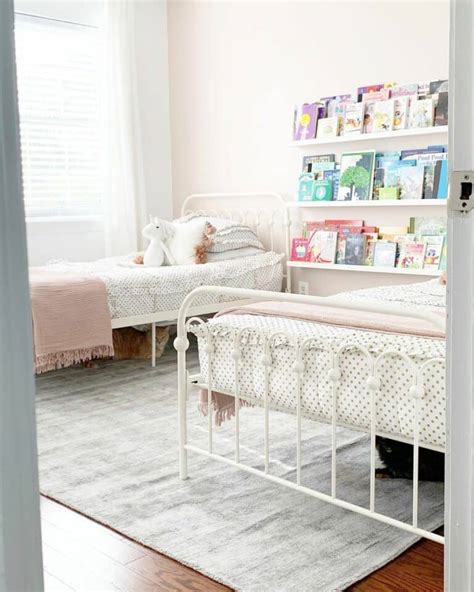 16 Arrangement Ideas For Two Beds In One Small Room