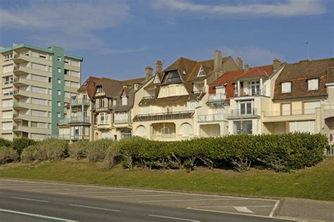 Le Touquet France April 3 2017 The Seaside Editorial Photo Image