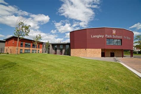 Best Secondary school in Kent - Langley Park School for Boys