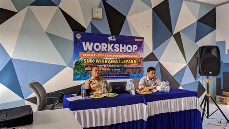 Workshop Review Ktsp Dan Sinkronisasi Kurikulum Smk Wikrama 1 Jepara