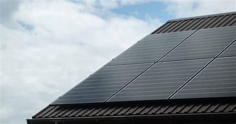 Panneau Solaire Full Black Avis Complet 2025