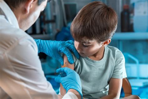 Vaccinatie Van Kinderen Ugent Neemt Afstand Van Oproep Van Prof