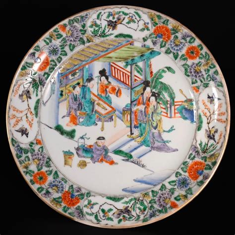 Prato Rare grande assiette aux émaux de la Famille Verte à décor