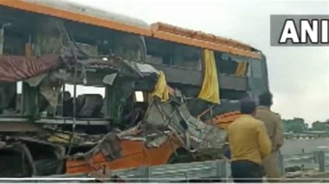 Purvanchal Expressway Accident At Least 6 Killed In Collision Of