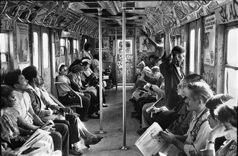 Vintage Photograph Shows a Graffiti-Filled 2 Train in South Bronx, 1980 ...